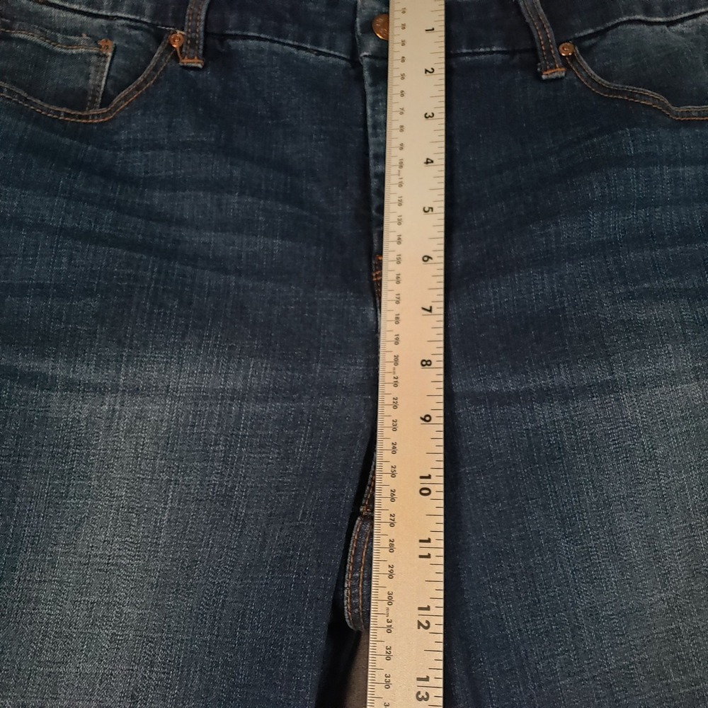 Chico's So Slimming Girlfriend Ankle Jeans Women 1.5/10 Petite Blue Medium Wash - Picture 8 of 10